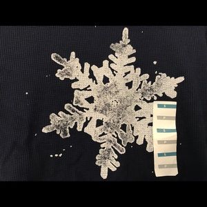NWT Snowflake Thermal Waffle Shirt Old Navy